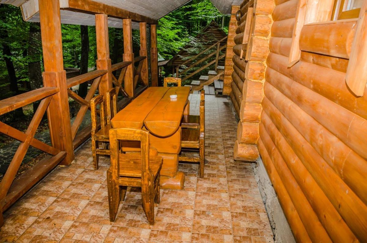 База Відпочинку Шиповець Poroshkovo Εξωτερικό φωτογραφία